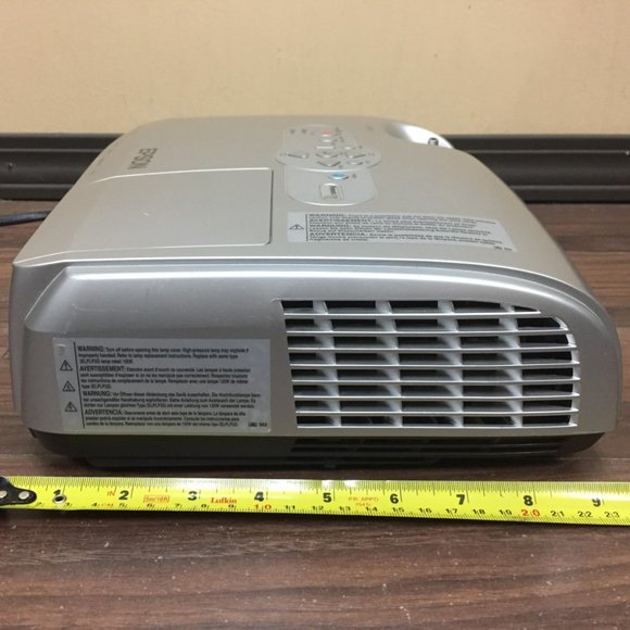 Epson PowerLite S3 Projector 800x600 SVGA 4:3 3LCD 1600 Lumens NO REMOTE - Picture 8 of 15